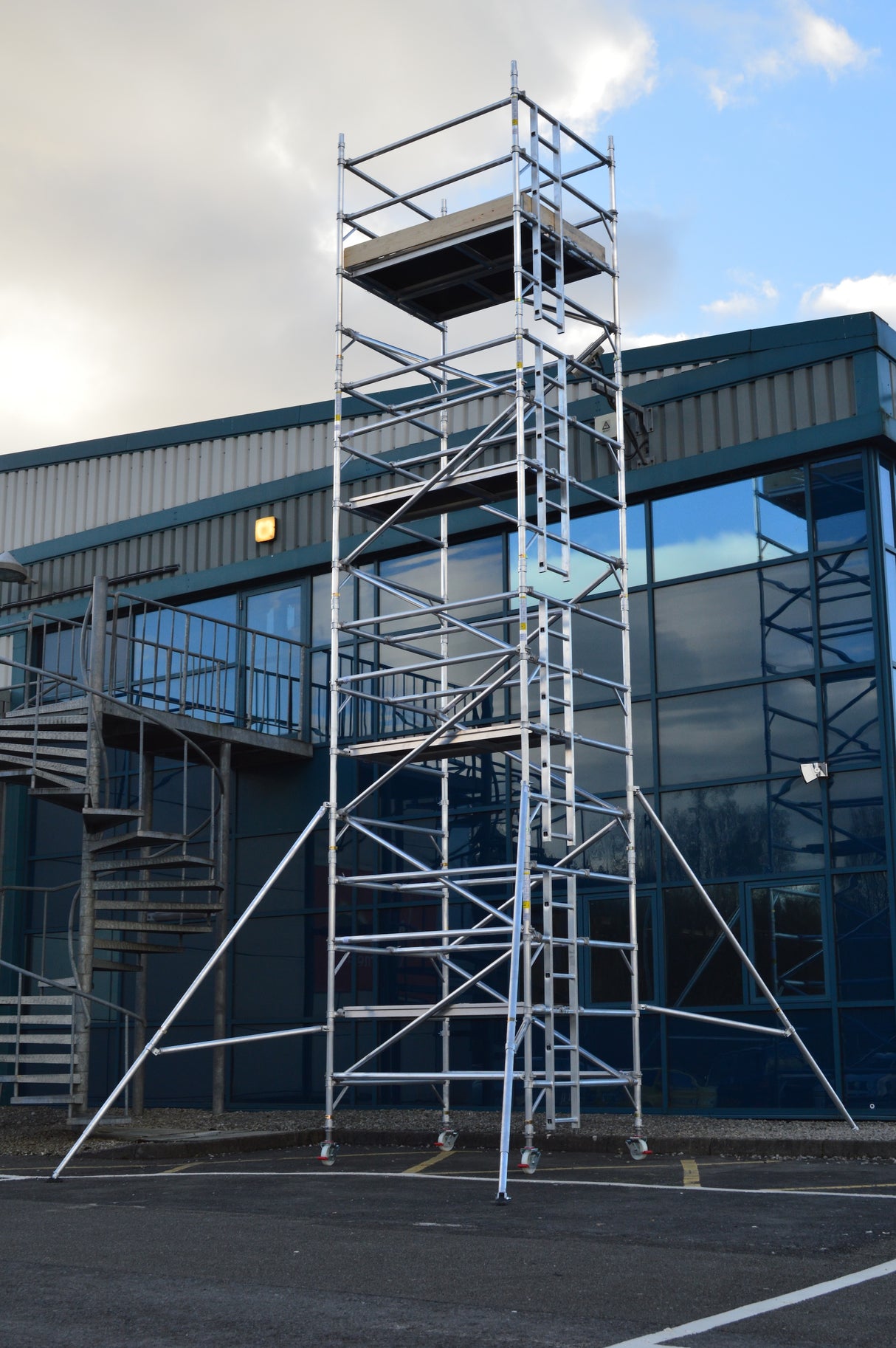 Lyte HiLyte500 Double Width Tower System