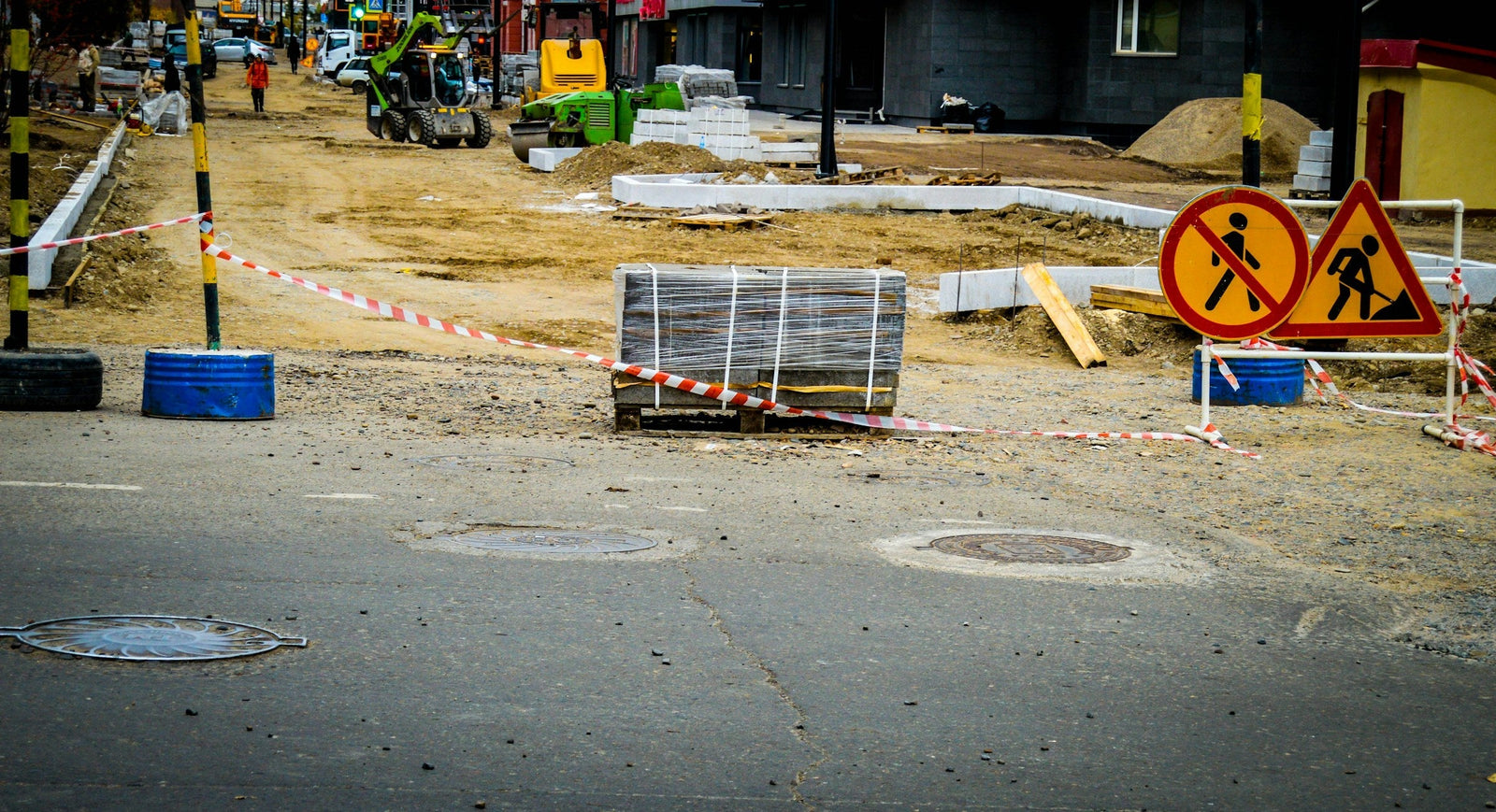 Preventing Slips, Trips and Falls on UK Worksites: Practical Safety Measures That Work