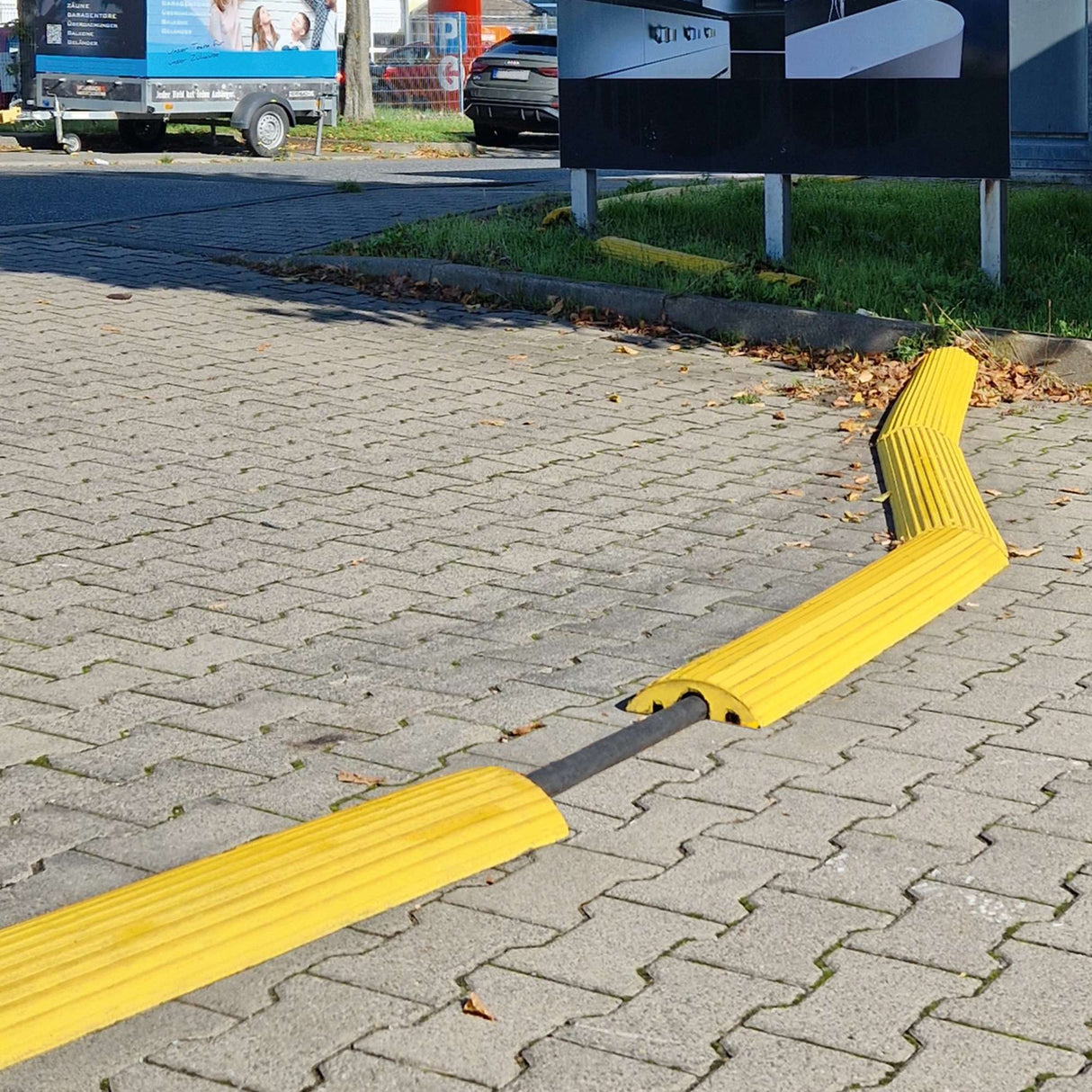 Moravia TRAFFIC-LINE Cable/Hose Protection Ramp Small - 1,200mmL - Yellow