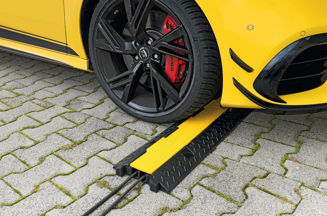 Moravia® TRAFFIC-LINE Cable/Hose Protection Ramp - 1,000 x 245 x 45mmH