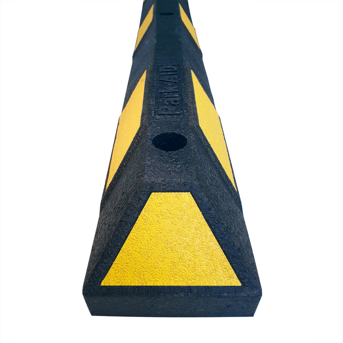 Moravia® TRAFFIC-LINE HD Truck Wheel Stop - Black Rubber - 1000 x 300 x 150mm