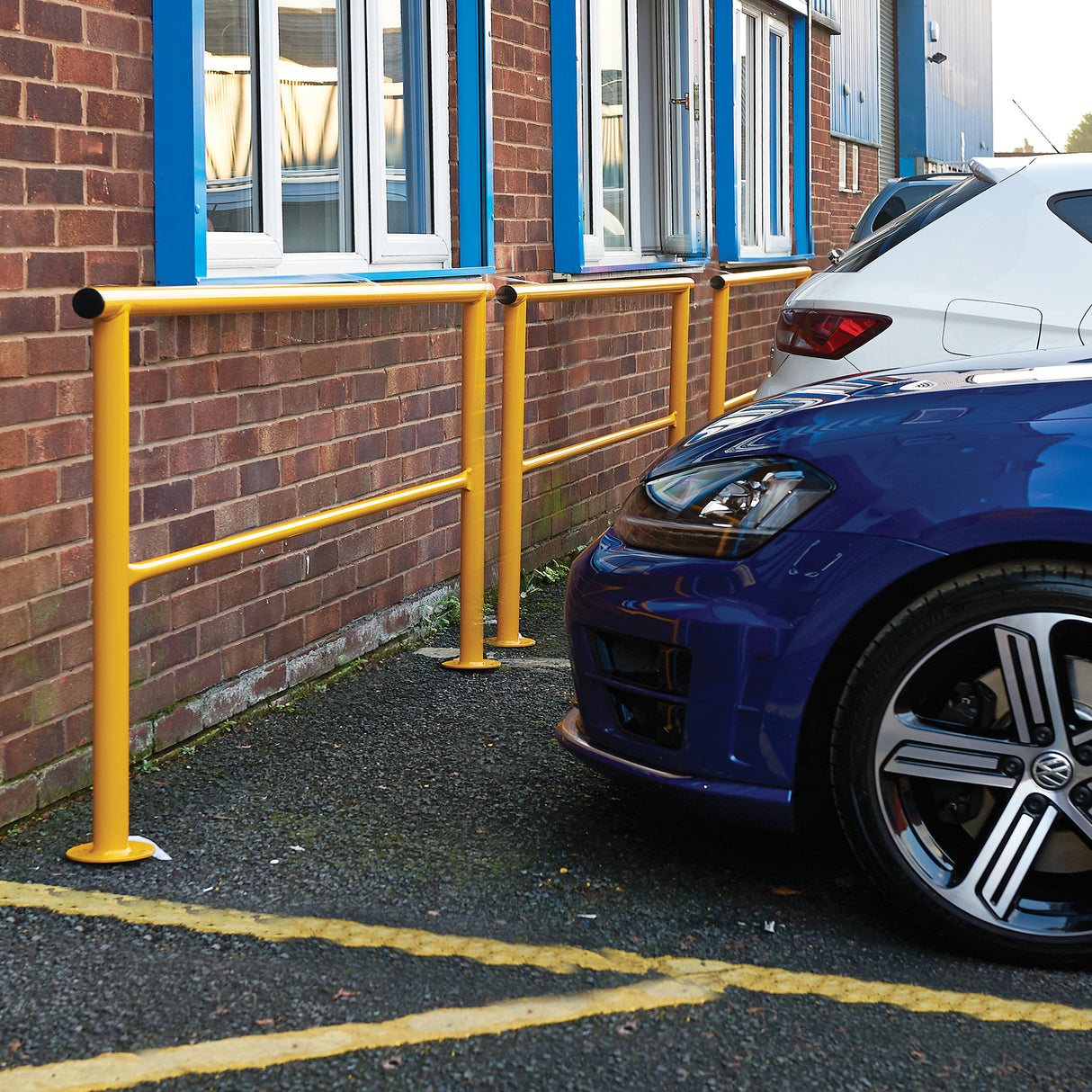 QMP Long Guard Barriers - H.940 L.2000mm