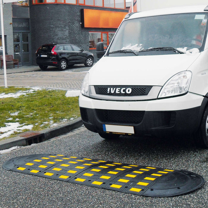 Moravia® SafeRide Speed Reduction Humps - Centre Section with Reflectors