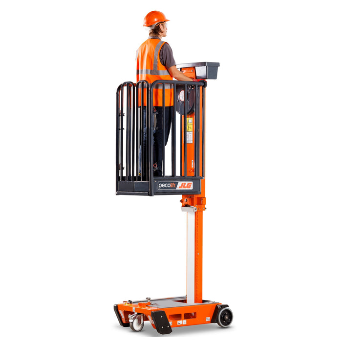 JLG® PecoLift™ Self-Propelled Access Machine