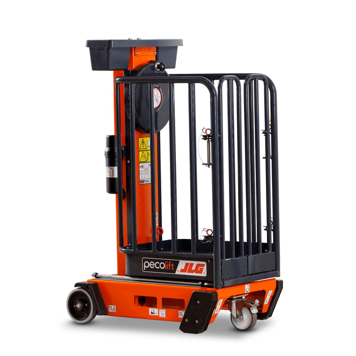 JLG® PecoLift™ Self-Propelled Access Machine