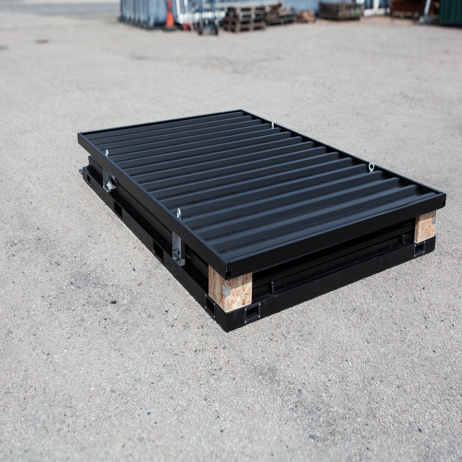 Flat-Pack Format = Lower Transport & Storage Costs